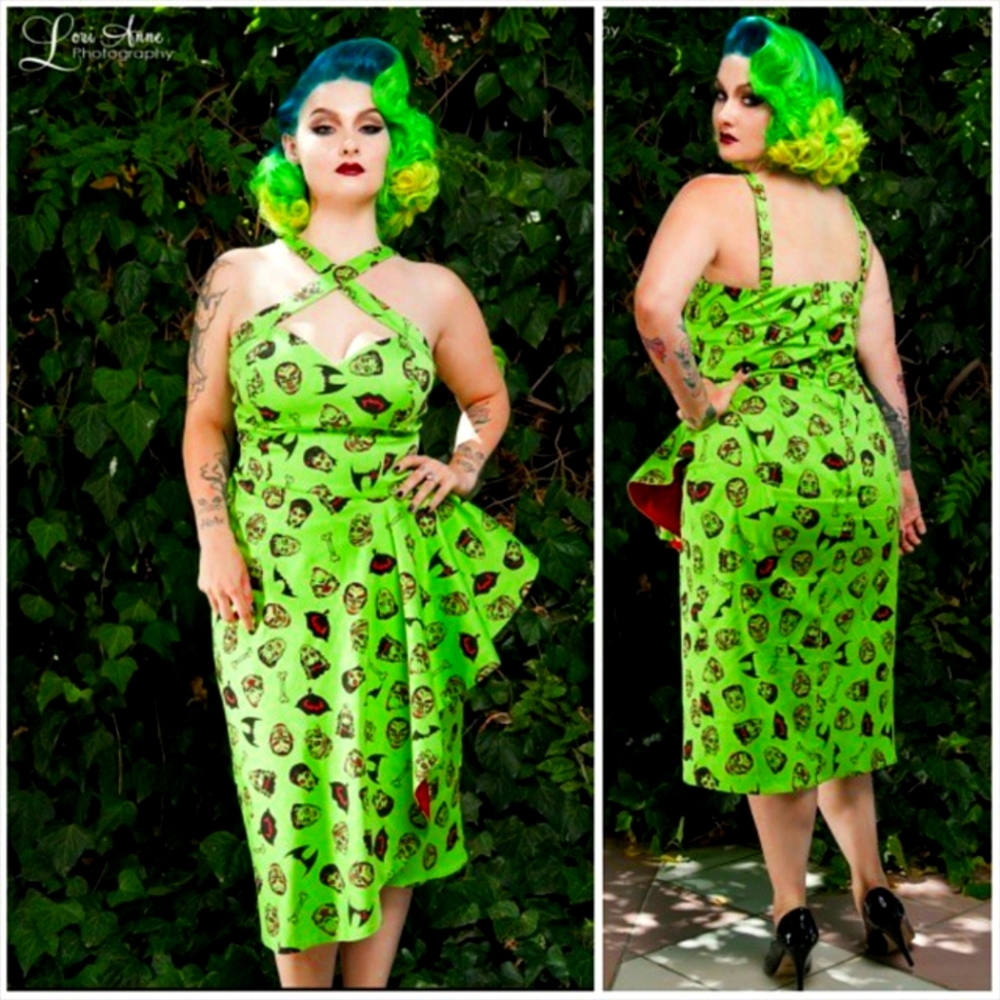Deadly Dames Sz L Tiki Monster Print Dress